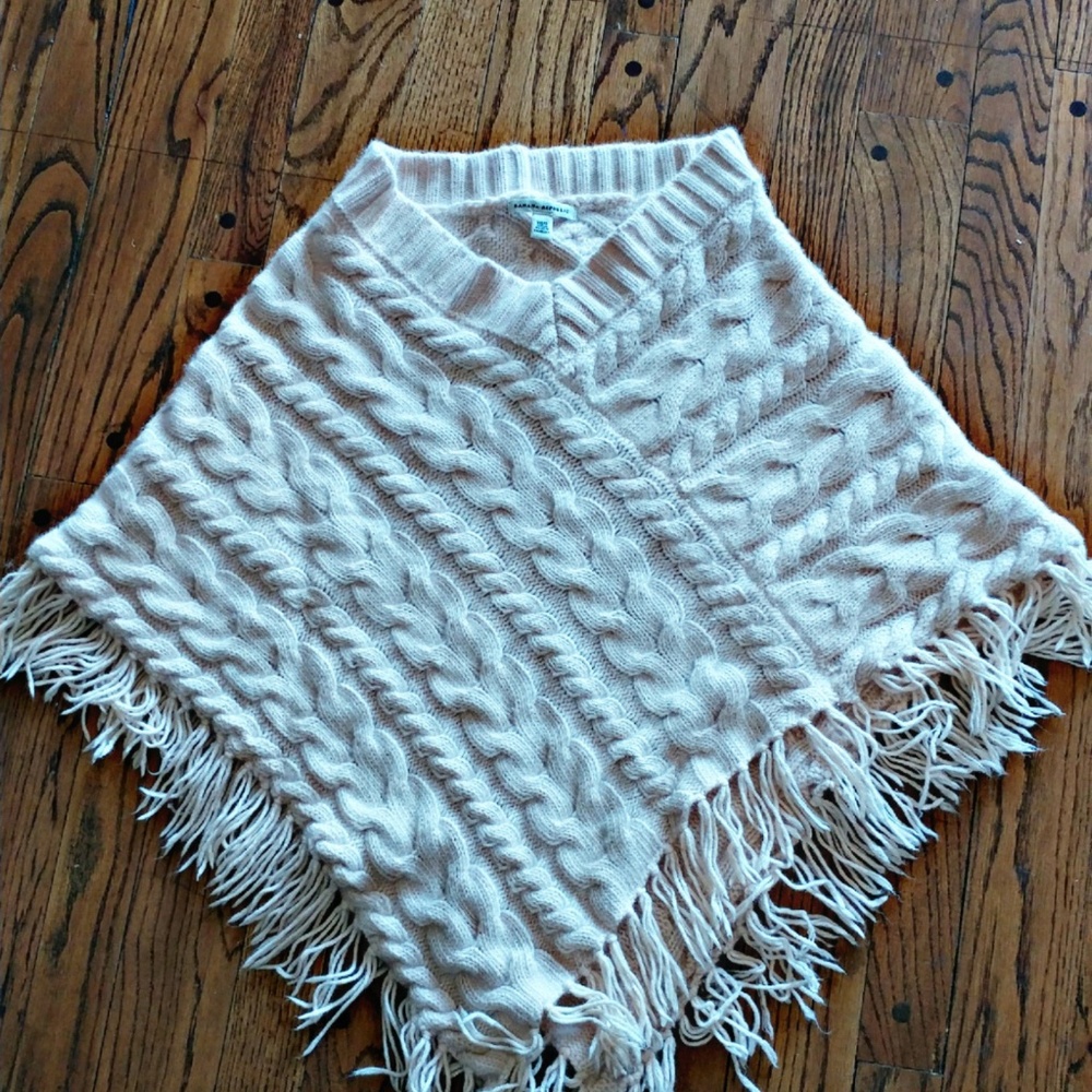 Banana republic poncho